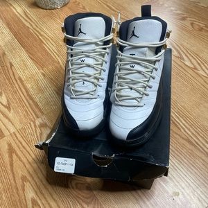 Air Jordan 12 Taxis Size 7 us